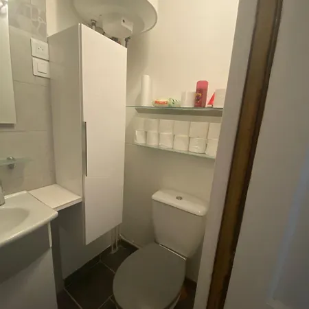 2p A Cote De La L13 Daire *